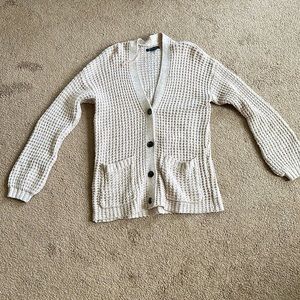 American eagle sweater cream never worn